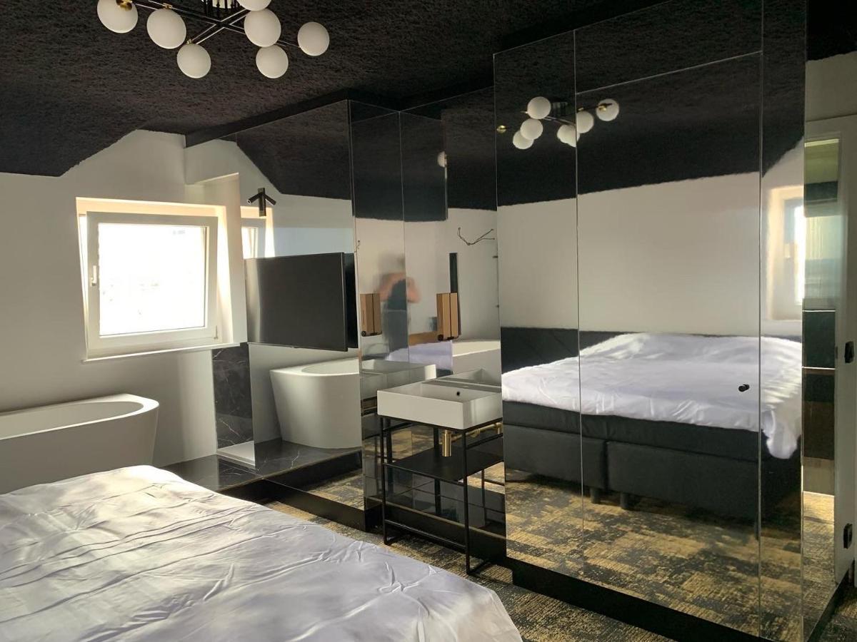 ميدل كيرك Bed & Breakfast Maison Noire Westende-Bad Incl Parking & Ontbijt المظهر الخارجي الصورة